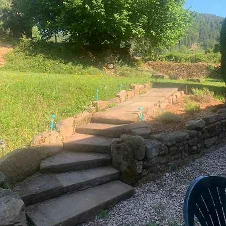 De La Petite Perrure Apartment